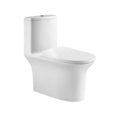 China D722×W385×H758mm Round Bowl Toilet One Piece Elongated 1.1 GPF for sale