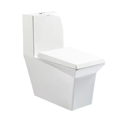 China One Piece Siphon Flush Toilet Soft Closed Toilet Seat 3.7L for sale