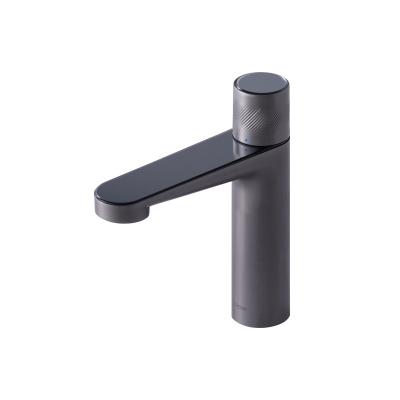 China 200mm Height Matte Black Single Hole Faucet Bathroom Brass Faucet Tap for sale