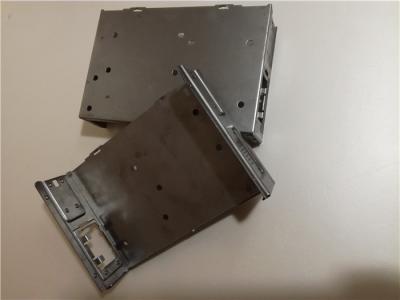 China Das Präzisions-Stahl-verbiegende Stempeln sterben Komponenten-Metall-Shell-Computer-Kasten zu verkaufen