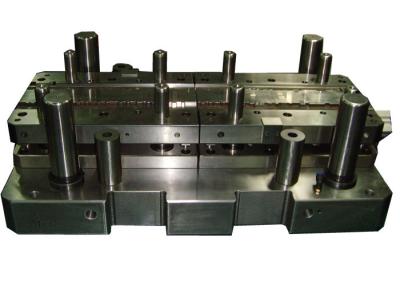 China Placa electrolítica de los troqueles estampadores del metal de la consola de montaje del motor que sella piezas en venta