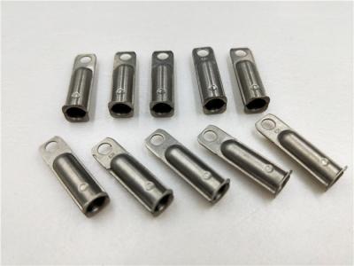 China Os dados de formação progressivos do metal abriram as peças do soquete do parafuso com alfabeto diferente de Digitas à venda