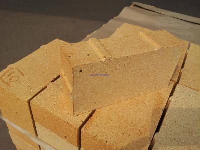 China Fireplace / Pizza Ovens Clay Fire Brick Refractory High Thermal Insulation for sale