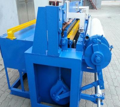 China Full Automatic Galvanized Welded Wire Mesh Machine in Roll/welded wire mesh machine for sale