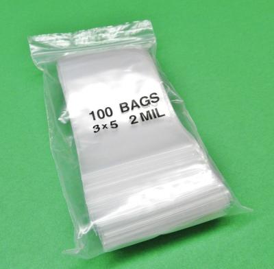 Chine La serrure résistante de fermeture éclair de matière plastique met en sac, vêtx empaqueter clairement des sacs de joint de fermeture éclair à vendre
