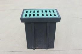 China Garbage Container Rotomoulding Mould 10000 Slots for sale