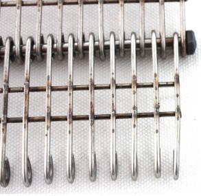 China Flat Metal Stainless Steel Eye Link Conveyor Belt Wire Mesh For Oven for sale