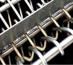 中国 ナットのピーナツの螺線形の金網の乾燥のコンベヤー ベルトのステンレス鋼 販売のため