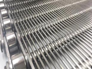China SUS304/316 Stainless Steel Eye Link stainless mesh conveyor belt System with Chain Roller for sale