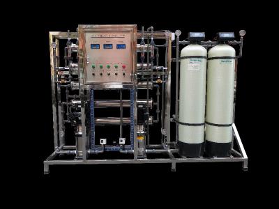 Chine Système de traitement de l'eau de nettoyage automatique de RO du repêchage 500L/H de 50% à vendre