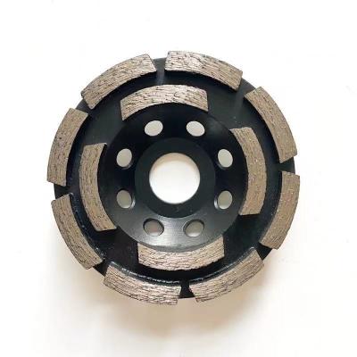 Chine 105mm 4 outils concrets de Diamond Cup Wheel Grinding For Huachang de double rangée à vendre