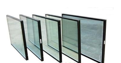 Chine 2440x13000 millimètre a isolé les panneaux en verre que les vitraux de rendement optimum de millimètre de 9H DU MATIN 4 chauffent la preuve à vendre
