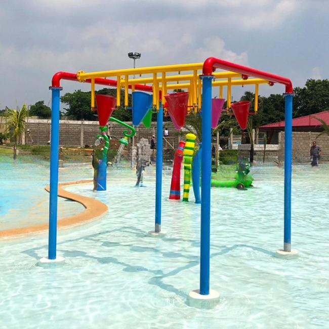 LANCHAO-WT01 Water Bucket Playground Equipment H2700×W2000 mm with 12 ...