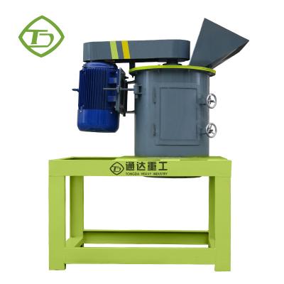 China Máquina vertical de la trituradora del grano del pienso del impacto del eje del impacto móvil en venta