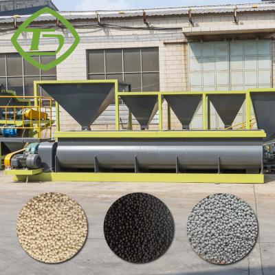 China Máquina de mistura de fertilizantes orgânicos de duplo eixo de alta velocidade à venda