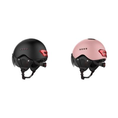 China OEM Intelligent Gravity Sensor Indicator Cycle Helmet With Integrated Lights for sale