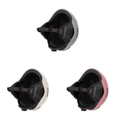 中国 ダッシュ カムが付いているBluetoothのスマートなヘルメットを放送するPC EPSの運行音声 販売のため