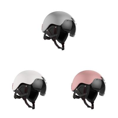 China CE & RoHS Certified Smart Bicycle Helmet For Outdoor Equipment Usage en venta