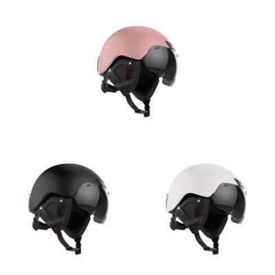 中国 EN1078 Safety Certified Smart Cycling Helmet With Built In HD Lens Dash Cam 販売のため