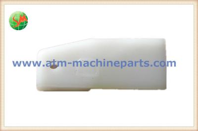 China NCR ATM Machine Parts White Plastic Retainer Pick Line 445-0678300 for sale