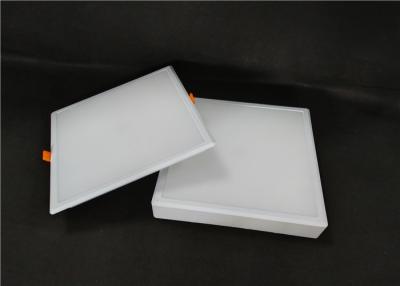 中国 Ultra Bright Square 22*22cm LED Flat Panel Surface Mount 22W 6500K Indoor Lighting 販売のため