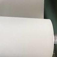 中国 適用265um十字によって薄板にされるフィルムを印刷するミルクの白いラベル 販売のため