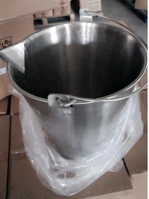 China Handle Type Stainless Steel Feed Bucket , 20L Stainless Steel Milker for sale