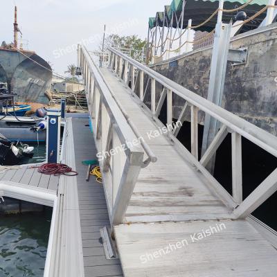 China 30cm - 60cm Aluminum Dock Gangway Handrail Marine Dock Ramps For Floating Dock en venta