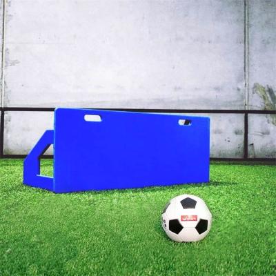 China Tablero de la pared del rebote del fútbol del plegamiento del polietileno de alta densidad para el entrenamiento del fútbol en venta