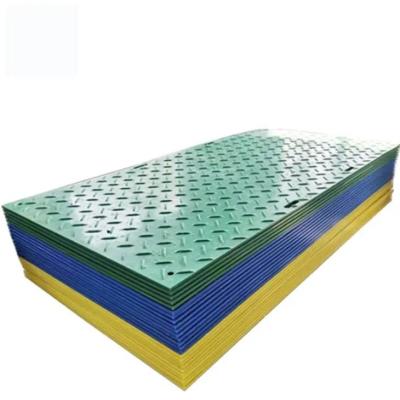 China Variety Color Polyethylene Plastic Track Mat Heavy Duty Ground Protection Mats for sale