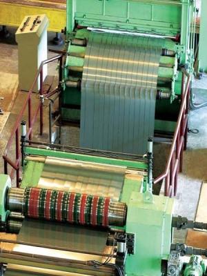China ZTZG 1500x4 10 do metal da bobina partes de máquina de corte/bobina de aço automática que corta a linha à venda