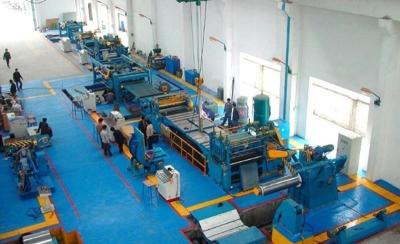 China 220V 380V 10T Low Carbon Steel Coil Slitting Machine Easy to Operate for sale