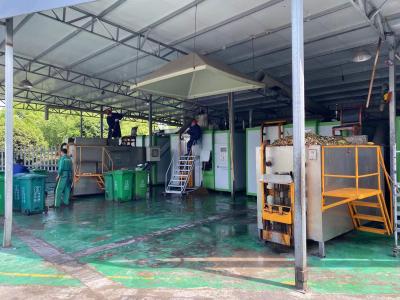 中国 5000Kg自動Composter機械食糧工場食品廃材のリサイクルの廃物粉砕機 販売のため