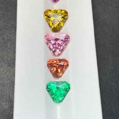 Chine Al2O3 adapté aux besoins du client Ruby And Sapphire Gems Lab a créé princesse Cut For Rings à vendre