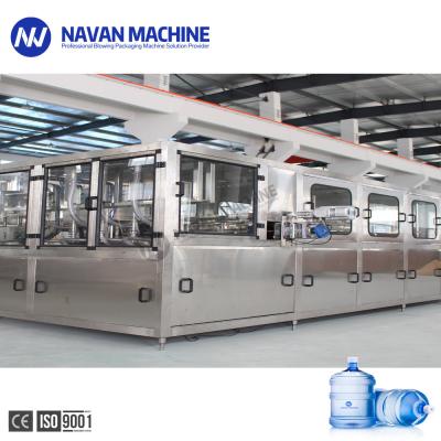 China Automatic 3 In 1 Water Filling Line With Gallon Bottle Sealing Machine 600 Barrel/H for sale
