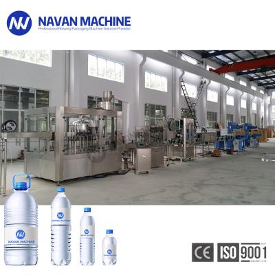 China Automatic 300-2000ml Water PET Bottled Filling 3 in 1 Machine en venta