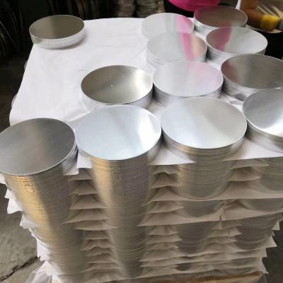 Chine Disque rond 0.8mm en aluminium réfléchi 1050 de 0.7mm 1060 1100 pour le pot à vendre
