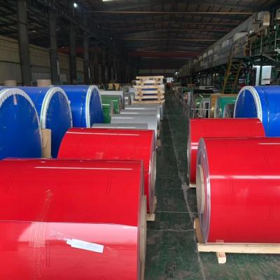 China Farbe 1xxx 3xxx 5xxx beschichtete Aluminiumbreite der spulen-1200mm oder fertigt besonders an zu verkaufen