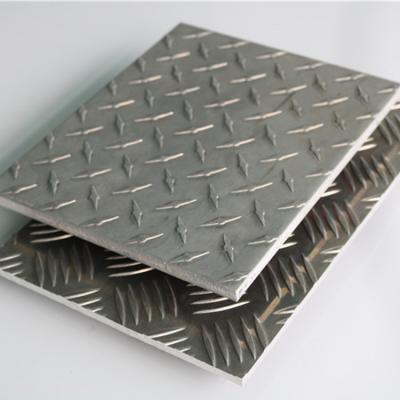 Chine Feuille en aluminium en aluminium en aluminium de plat de quadrillage du plat 4x8 de bande de roulement de Diamond Tread Plate à vendre