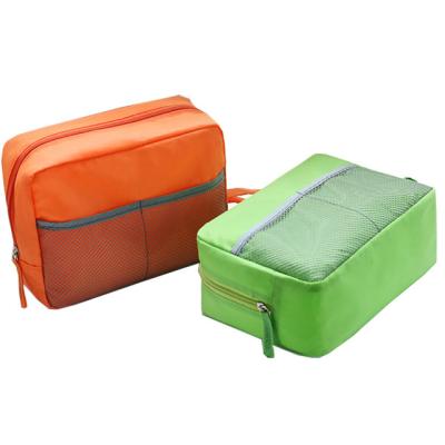 China Polyester 25x12x18cm OEM Non Woven 210D Mesh Hamper Bag for sale