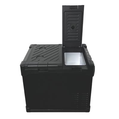 China Defrost Type Manual Defrost 12/24V DC Portable Car Fridge for Outdoor Adventures for sale