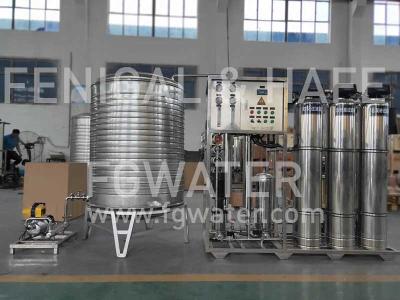 China Hotel Membranes 6000gpd Reverse Osmosis Water Treatment Plant for sale