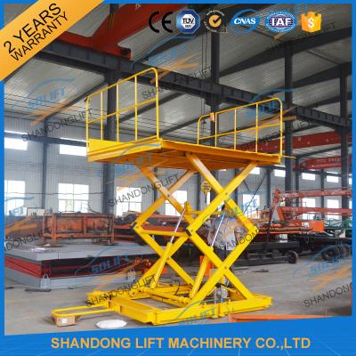 China 600KGS 2M Warehouse Hydraulic Cargo Scissor Lift with Movable Wheels for sale