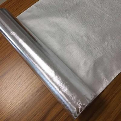 China Traditional Woven Aluminum Foil Insulation Blanket Ceiling Aluminum Foil Foam Heat Insulation Te koop