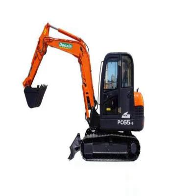 China Mini 5000kg Crawler Digger Heavy Construction Machinery 0.3m3 Bucket Garden Home Farm Hydraulic Track Excavator for sale