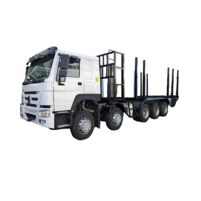 中国 SINOTRUCK ホウ・ホハン N7 木材輸送用トラック 6X4 16 輪 3 軸 ディーゼル 400HP 木材輸送用 販売のため