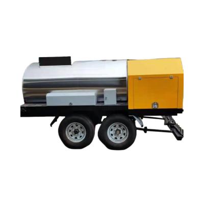 China 2 Axle Trailer Asphalt Distributor With Hand Spray 1500L 2000L Tank Capacity for sale