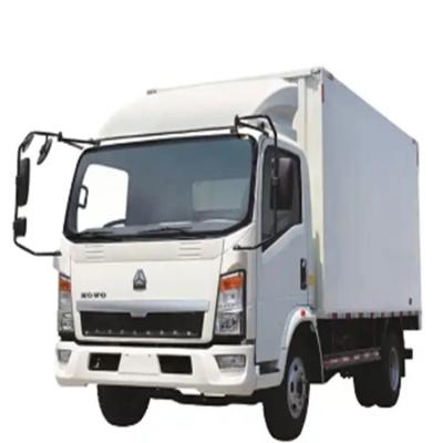 China SINOTRUK HOWO  8Ton 120HP Light Van/Cargo / Lorry Truck  With Goods Delivery Box For Transport Food Fruit Vegetable Meat for sale