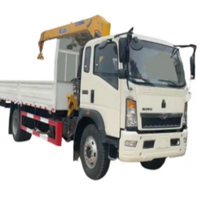 China Alto rendimiento SHACMAN SINOTRUK 4x2 6x4 6 toneladas Construcción Telescópico camión de carga montado grúa grúa ligera en venta