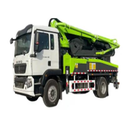 China SINOTRUK 33m 37m 6X4 EUROII 440 Horsepower Heavy Duty Concrete Pump Truck  Three Axle Cement Concrete Mixer Pump Truck for sale